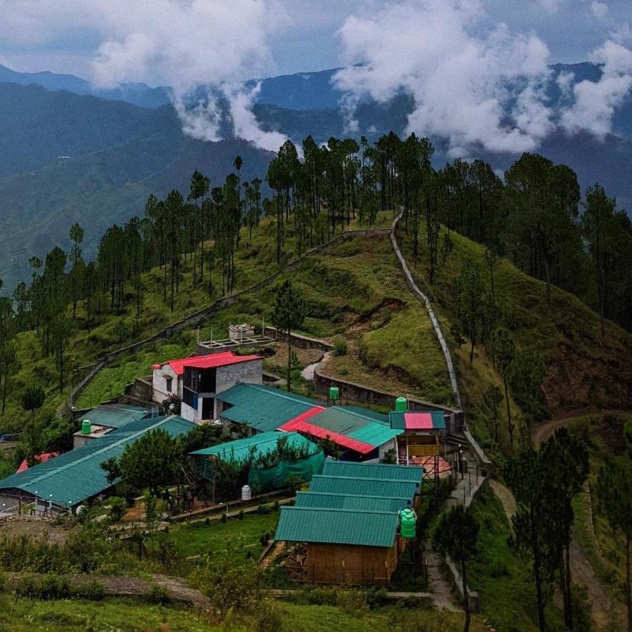 Bsr Farms Resort Pauri 외부 사진