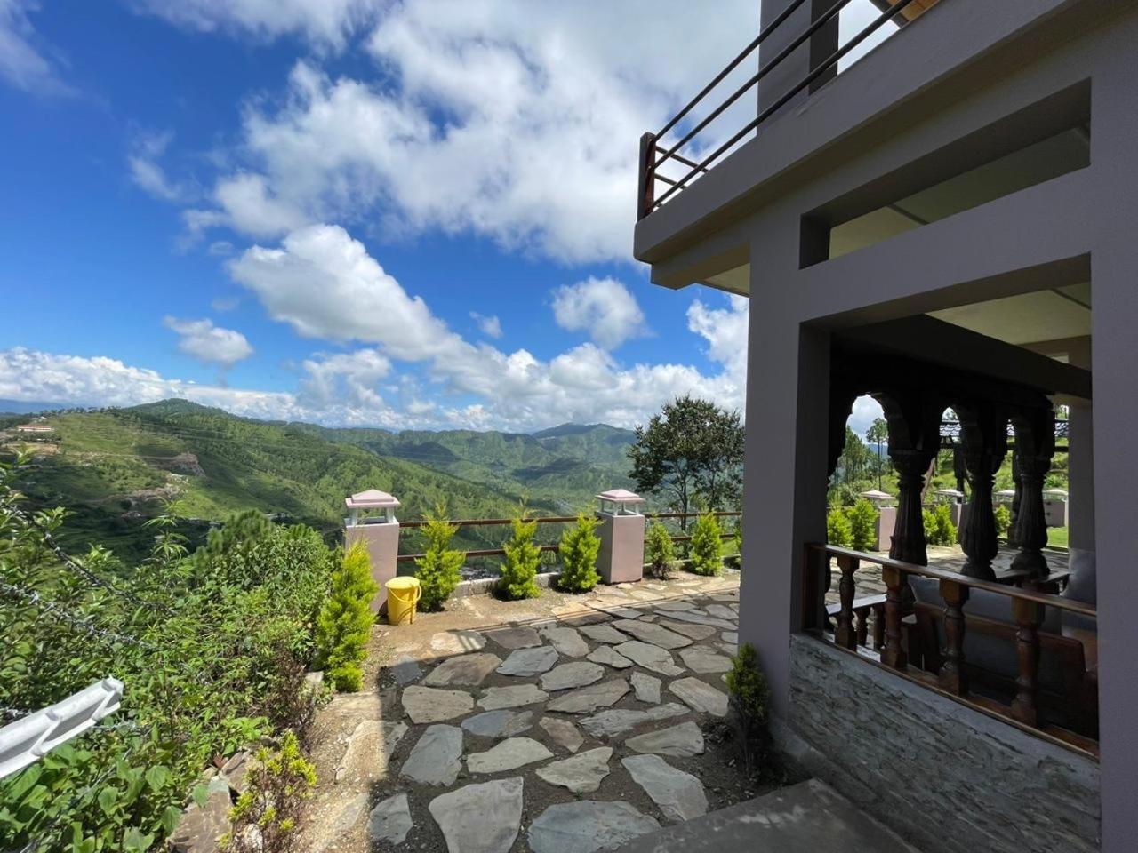 Bsr Farms Resort Pauri 외부 사진